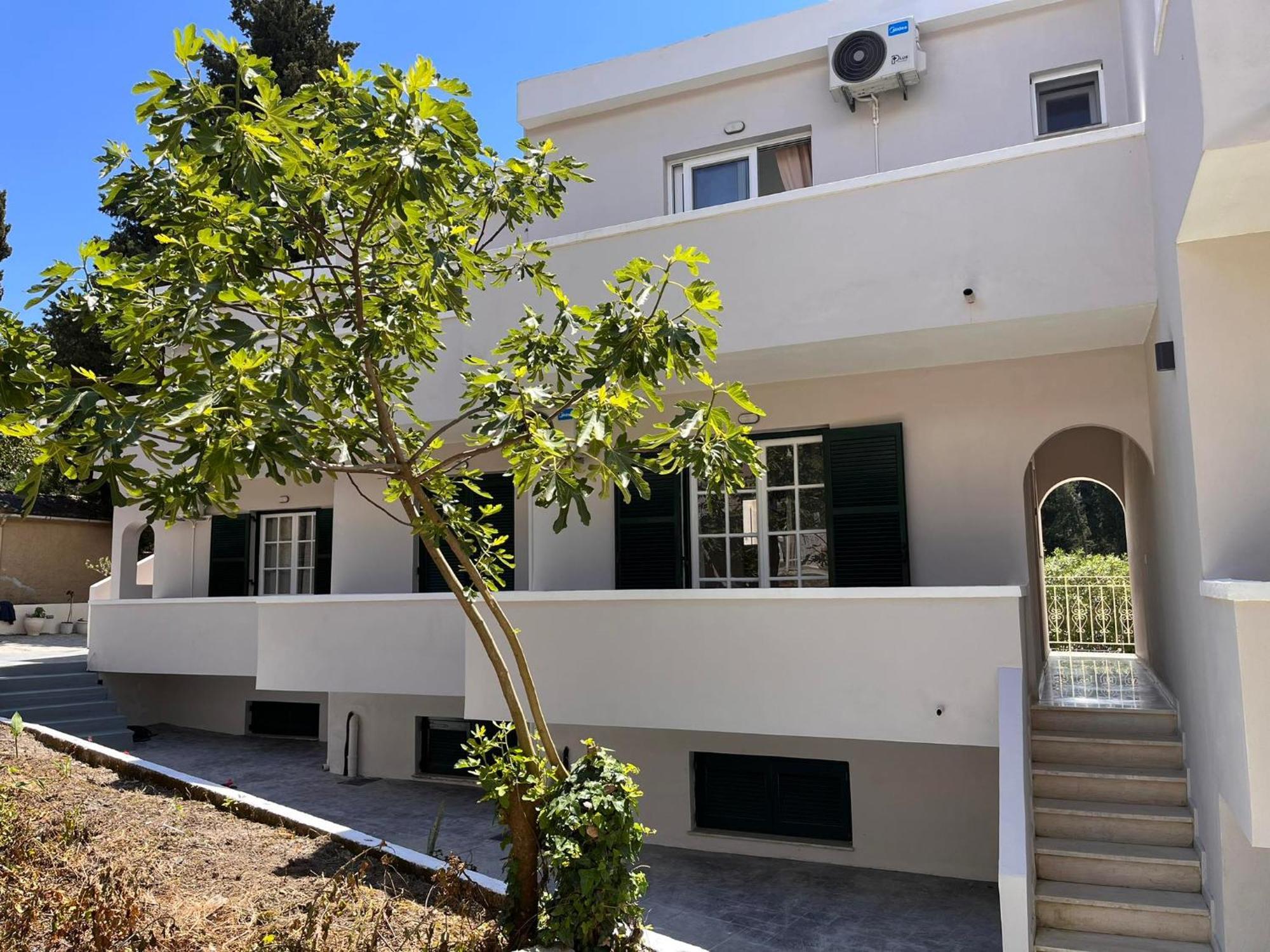 Nisea Apartments Ipsos Bagian luar foto